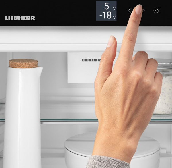 1510198_v04_b 04_02_2024 19_56_43.jpg