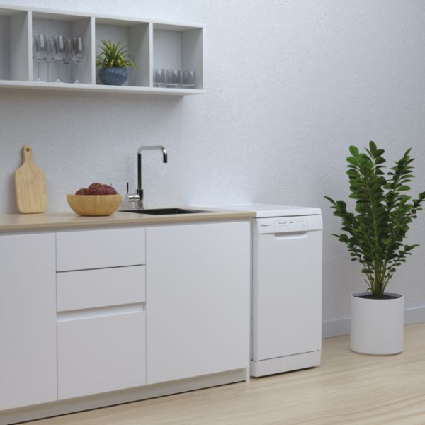 1528209_v05_b 04_02_2024 21_14_01.jpg