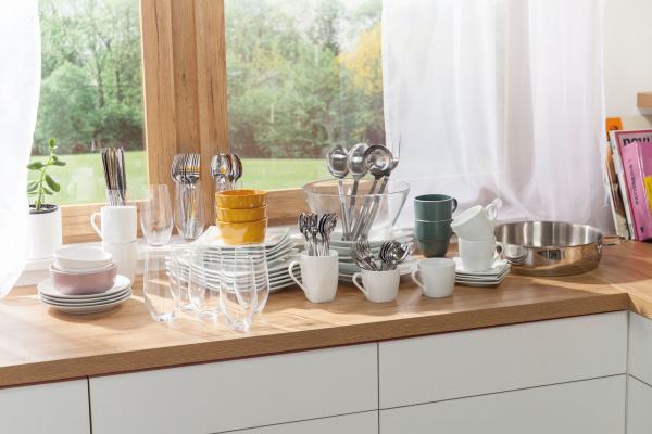 1412390_v05_b 04_02_2024 21_14_17.jpg