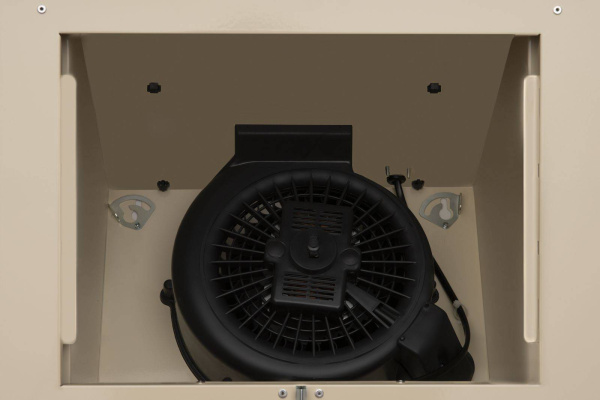 1883393_v04_b 04_02_2024 21_56_06.jpg